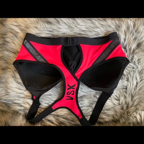 VSX Sports Bra - Picture 2 of 3